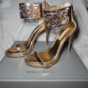 BCBGMAXAZRIA Estie Gold Dust Metallic Ankle Cuff Heels Sandals 8